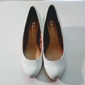 CL BY LAUNDRY WOMENS NANETTE WHITE PUMPS SIZE 6.5M